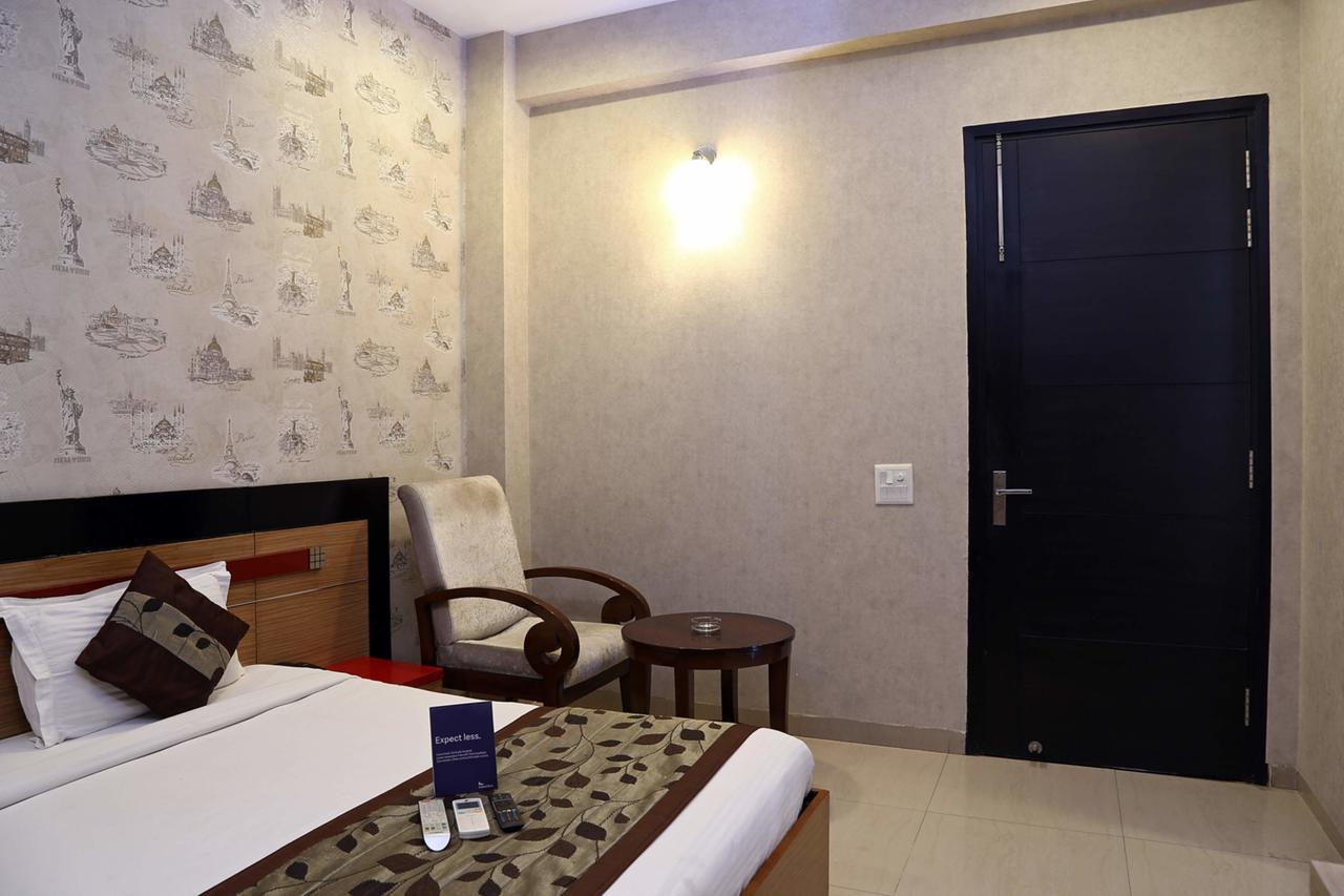 Fabhotel Signature Cyber Park Delhi  Dış mekan fotoğraf