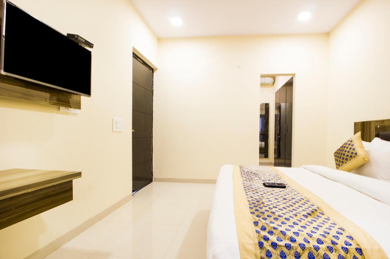 Fabhotel Signature Cyber Park Delhi  Dış mekan fotoğraf