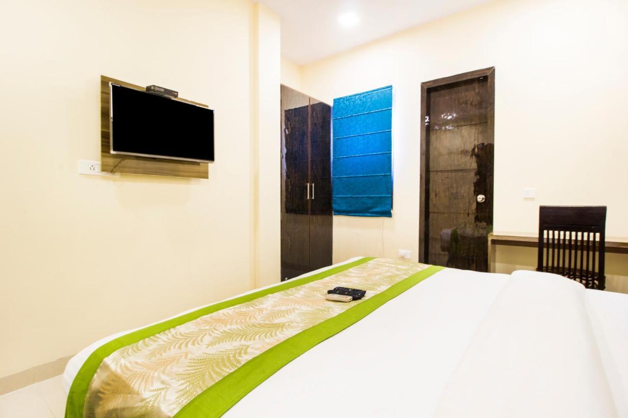 Fabhotel Signature Cyber Park Delhi  Dış mekan fotoğraf