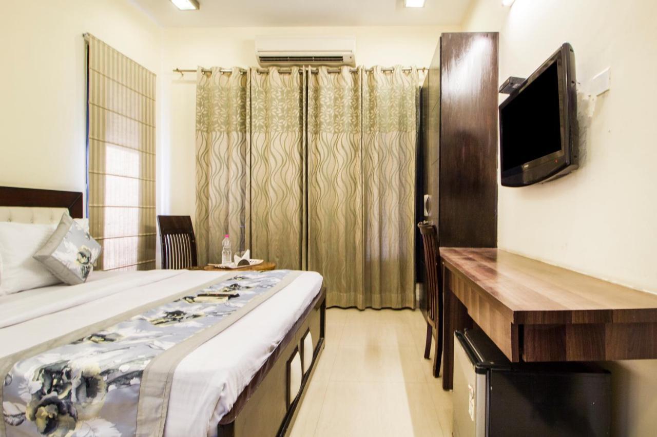 Fabhotel Signature Cyber Park Delhi  Dış mekan fotoğraf